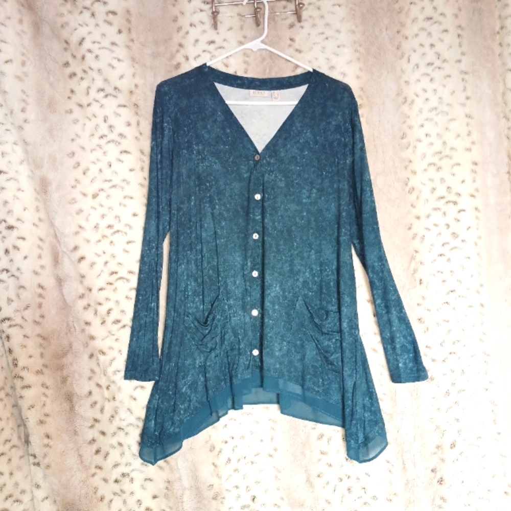 LOGO Lori Goldstein Cardigan